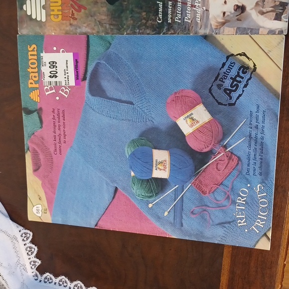 10 Patons and Bernat Knitting Pattern Booklets 6626 - Picture 11 of 14